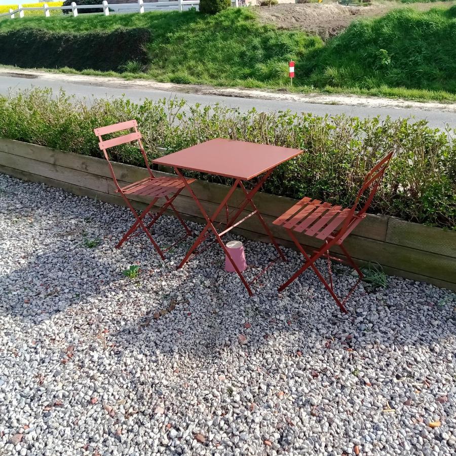 Appartement Calme Et Lumineux Radinghem-en-Weppes Eksteriør bilde